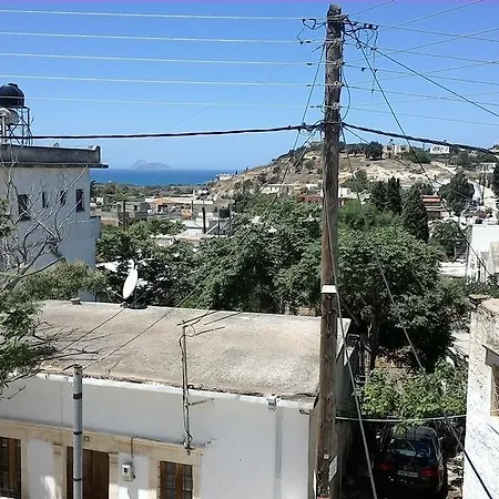 Vintage House Studios' * Πιτσίδια
